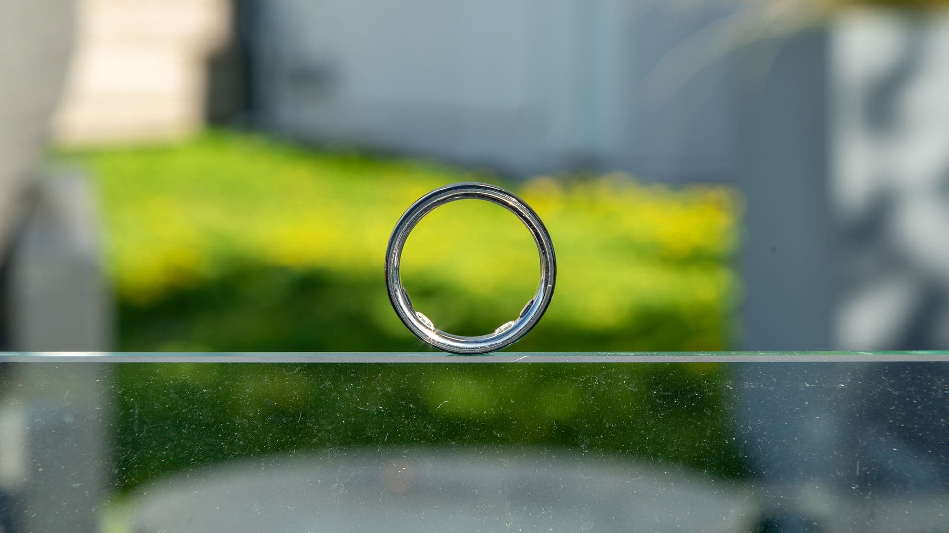 Oura poursuit Ultrahuman pour le Ring Pro