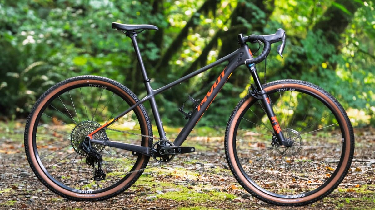 Pivot LES SL Drop Bar : gravel extrême