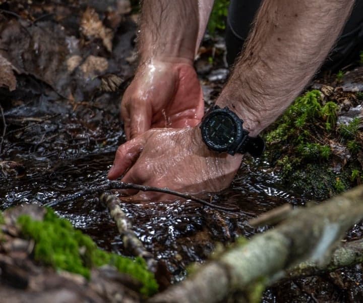 Suunto Core 2 Surfaces at the FCC: Coin-Cell Battery, Multi-Year Runtime